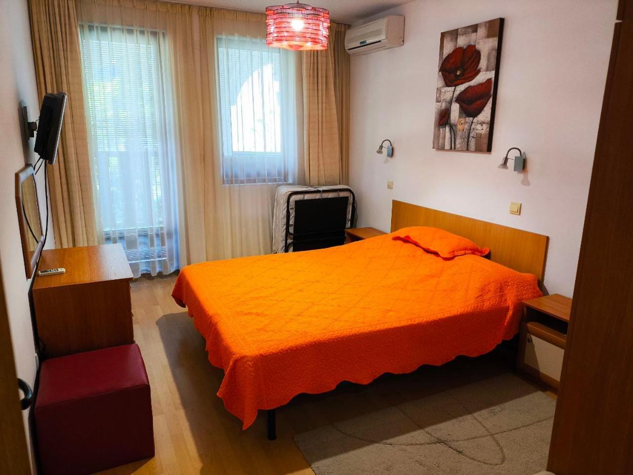 Dom-El Real Apartments 3 - Sveti Vlas Exteriér fotografie